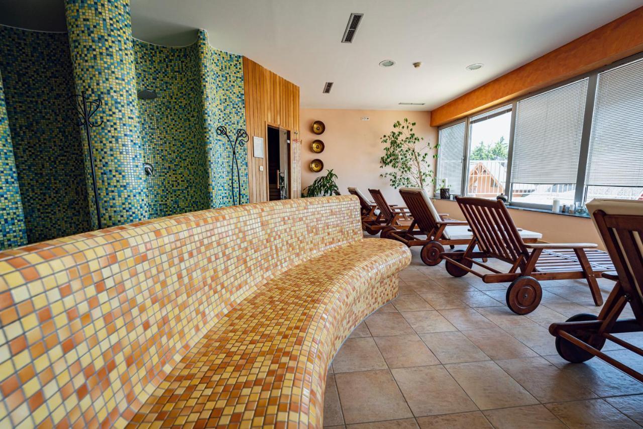 Pohorje Village Wellbeing Resort - Forest Hotel Videc Hočko Pohorje Eksteriør billede