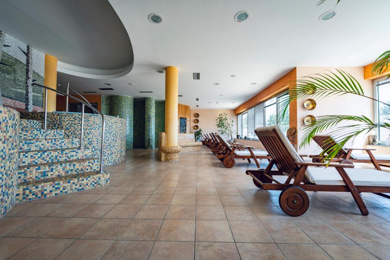 Pohorje Village Wellbeing Resort - Forest Hotel Videc Hočko Pohorje Eksteriør billede